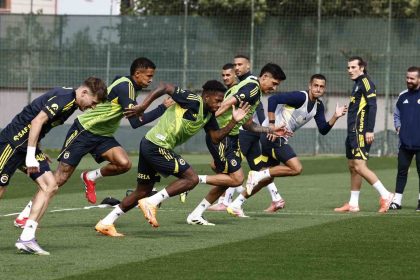 fenerbahce-samsunspor-macinin-hazirliklarini-tamamladi