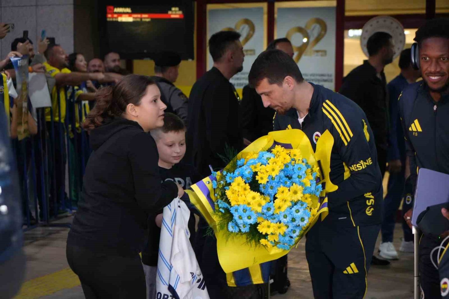 fenerbahceye-samsunda-coskulu-karsilama