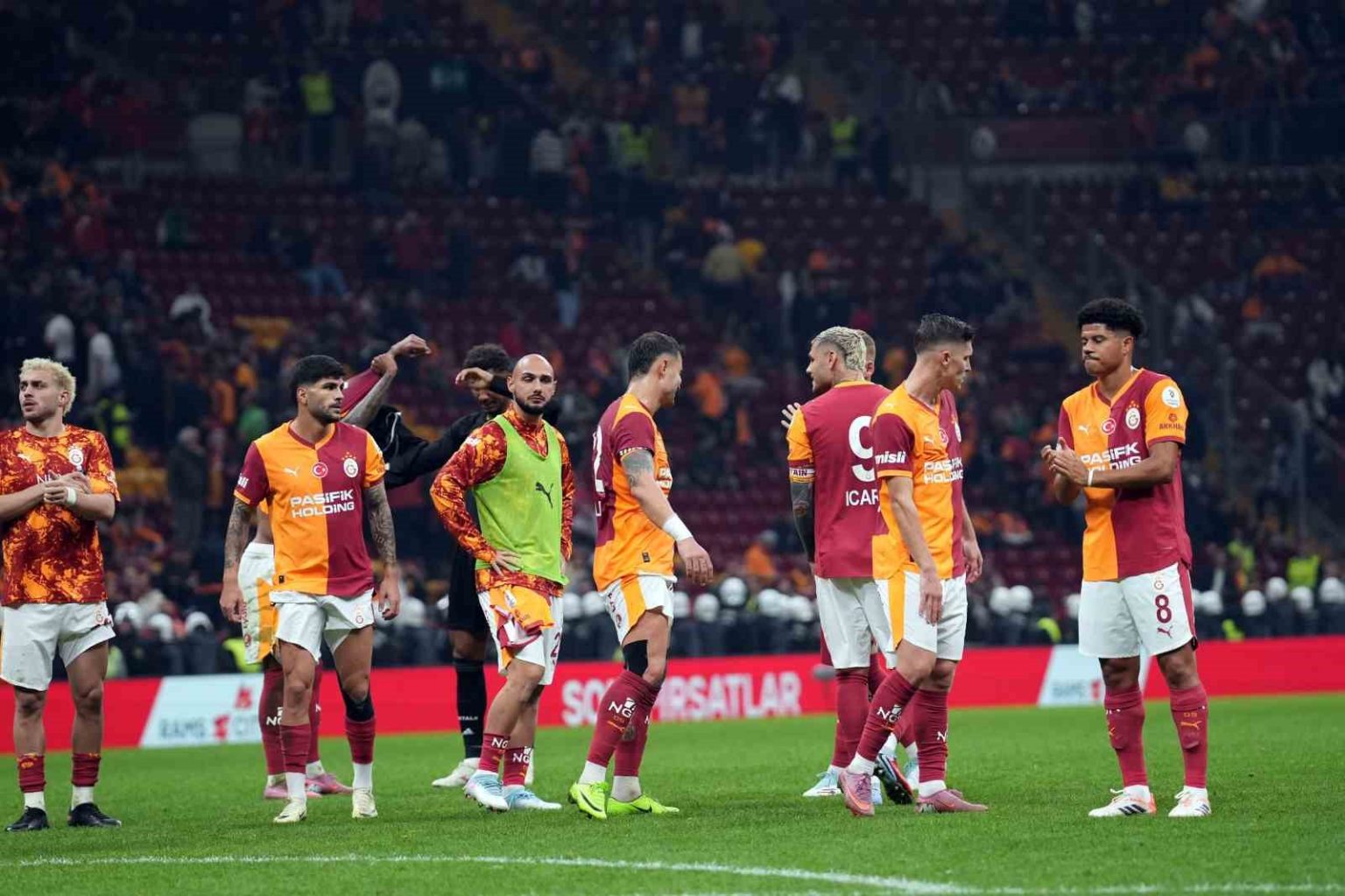 galatasaray-besiktas-derbilerindeki-500-golunu-atti
