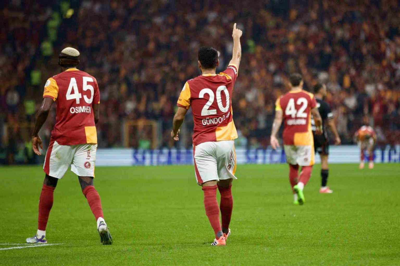 galatasaray-sahasindaki-yenilmezligini-29-maca-cikardi