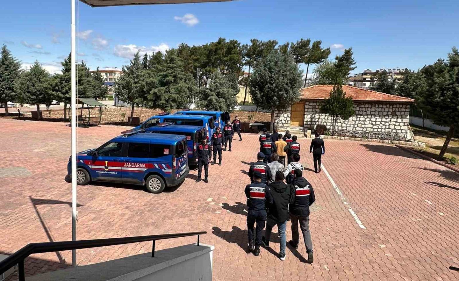 gaziantepte-3-kisinin-olduruldugu-olayin-katil-zanlilari-yakalandi