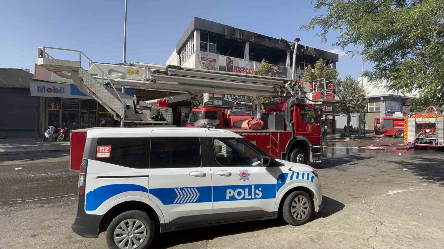gaziantepte-is-yerinde-cikan-yangini-itfaiye-sondurdu