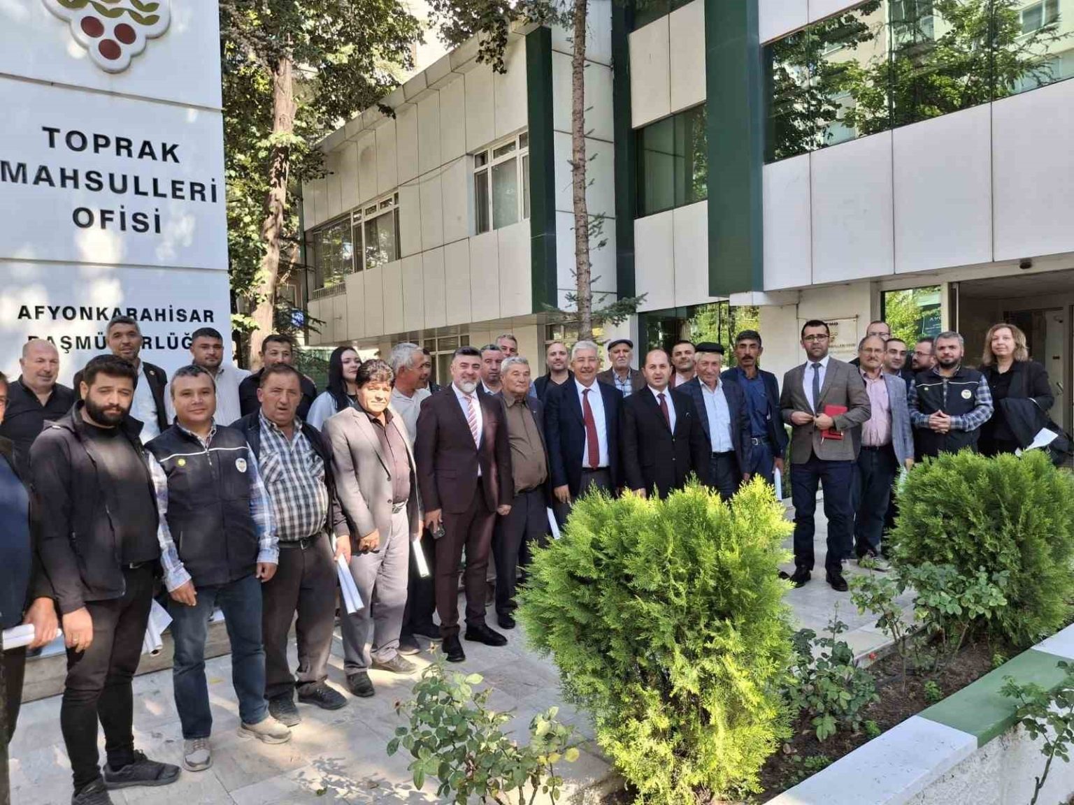 hashas-ekimi-konusunda-ureticiler-bilgilendirildi
