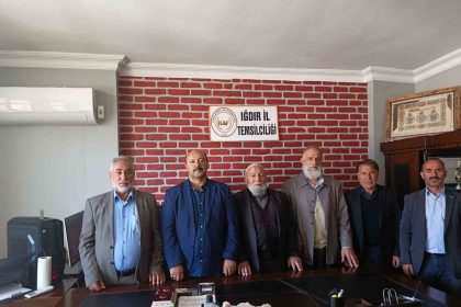 igdirdaki-asiret-liderleri-ve-kanat-onderlerinden-israile-tepki