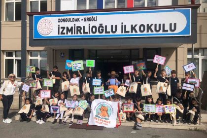 karadeniz-ereglide-minik-okurlardan-heybemde-kitap-var-projesi