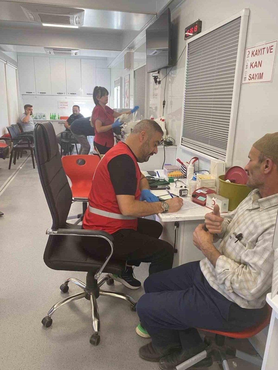 karapinarda-4-gunde-172-unite-kan-toplandi