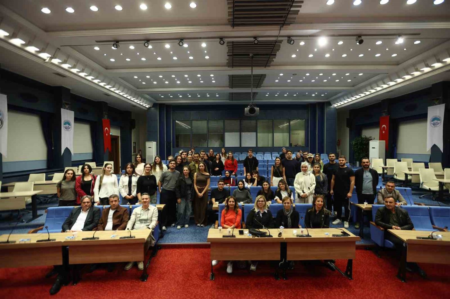 kayseri-buyuksehir-tobb-universitesi-ogrencilerine-tarihi-ve-afet-risk-azaltma-projelerini-anlatti