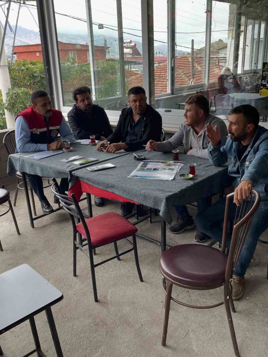 koskte-ciftcilerle-bulusmalar-devam-ediyor