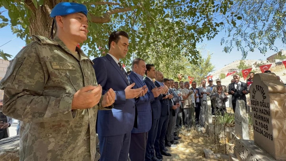 mardinde-32-yil-once-sehit-edilen-26-vatandas-dualarla-anildi