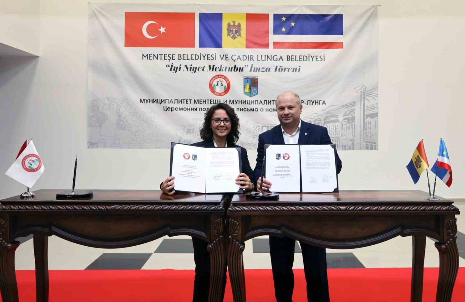 mentese-ve-cadir-lunga-arasinda-iyi-niyet-mektubu-imzalandi