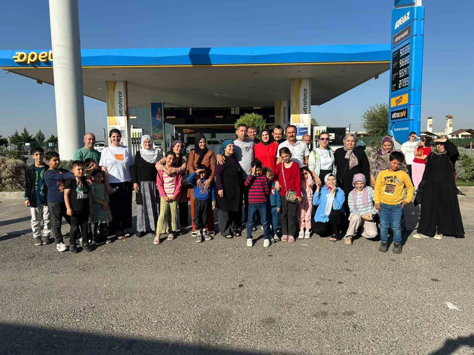 muhtar-anadan-kadinlara-gezi-programi