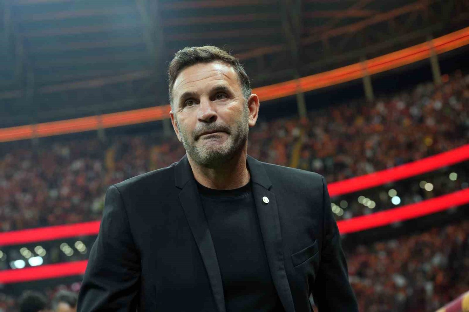 okan-buruk-derbide-11i-degistirmedi