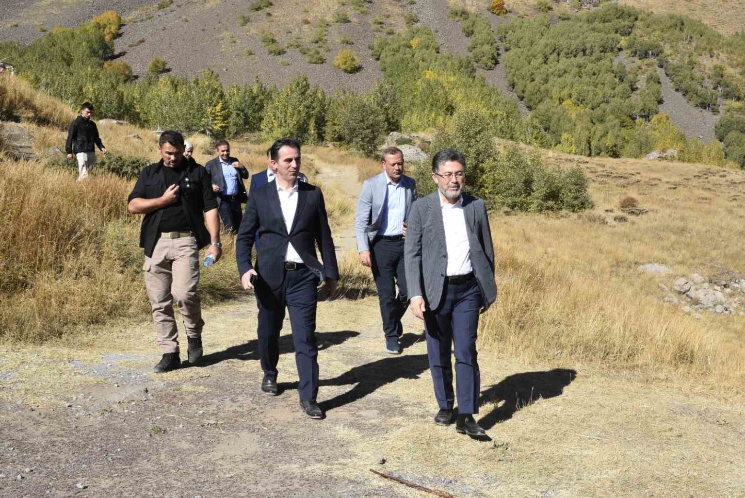 tarim-ve-orman-bakani-yumakli-nemrut-kalderasini-dunyanin-gundemine-tasiyacagiz