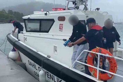 teknede-yaralanan-vatandasa-sahil-guvenlikten-tibbi-tahliye