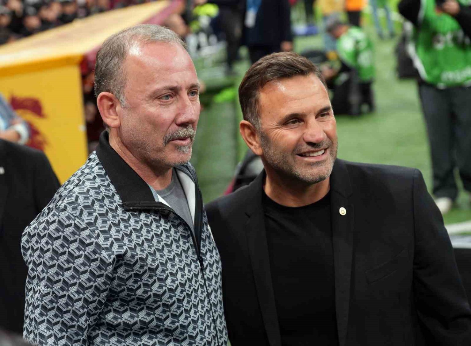 trendyol-super-lig-galatasaray-0-besiktas-1-mac-devam-ediyor