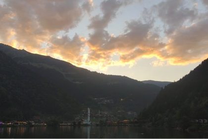 uzungolde-gorsel-solen-bulut-gecisleri-buyuledi