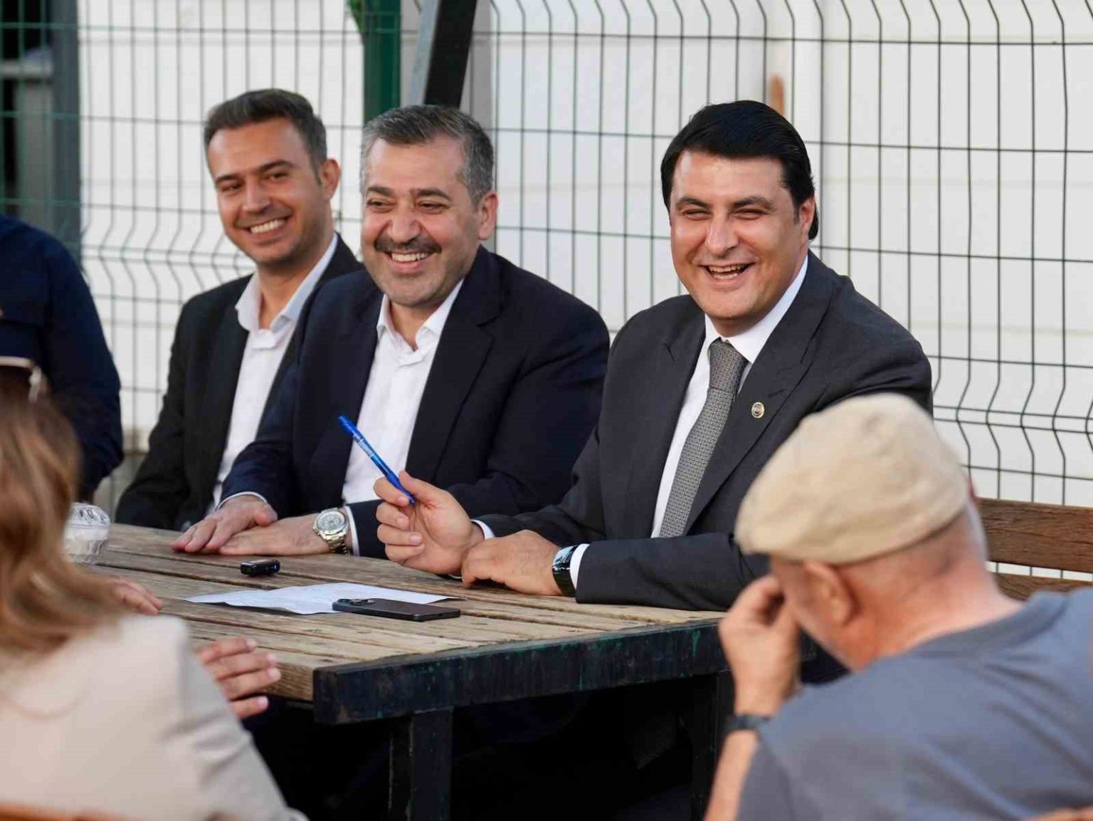 yilmazdan-mucahitler-mahallesine-ziyaret