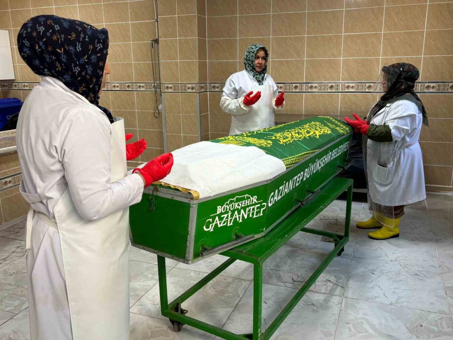 duyunca-herkesin-irkildigi-mesleklerini-severek-yapiyorlar