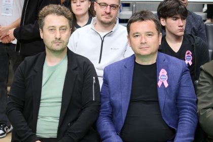 erkan-aydindan-bursaspor-basketbola-destek