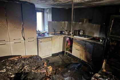 mutfakta-cikan-yangin-itfaiye-ekiplerince-sonduruldu