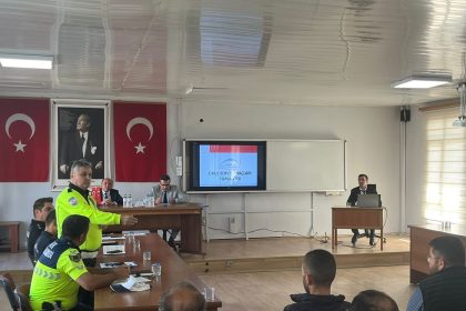 sarigolde-okul-servislerine-yonelik-toplanti