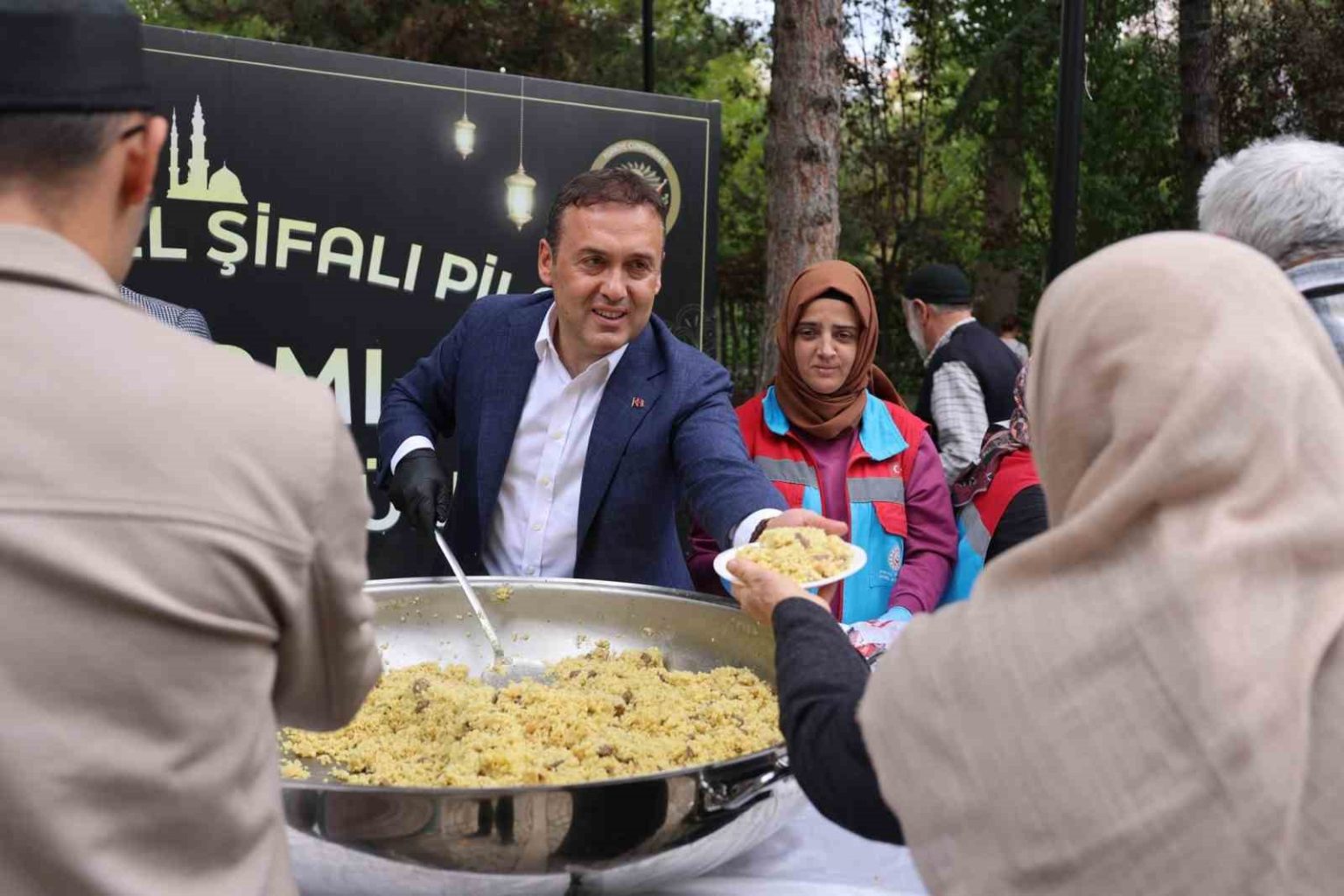 seyh-edebali-kulliyesinde-gelenek-yasatildi