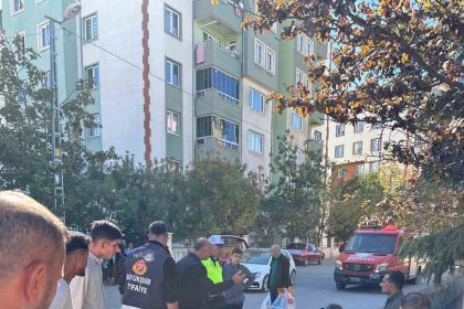 vanda-otomobil-su-kanalina-dustu-1-yarali