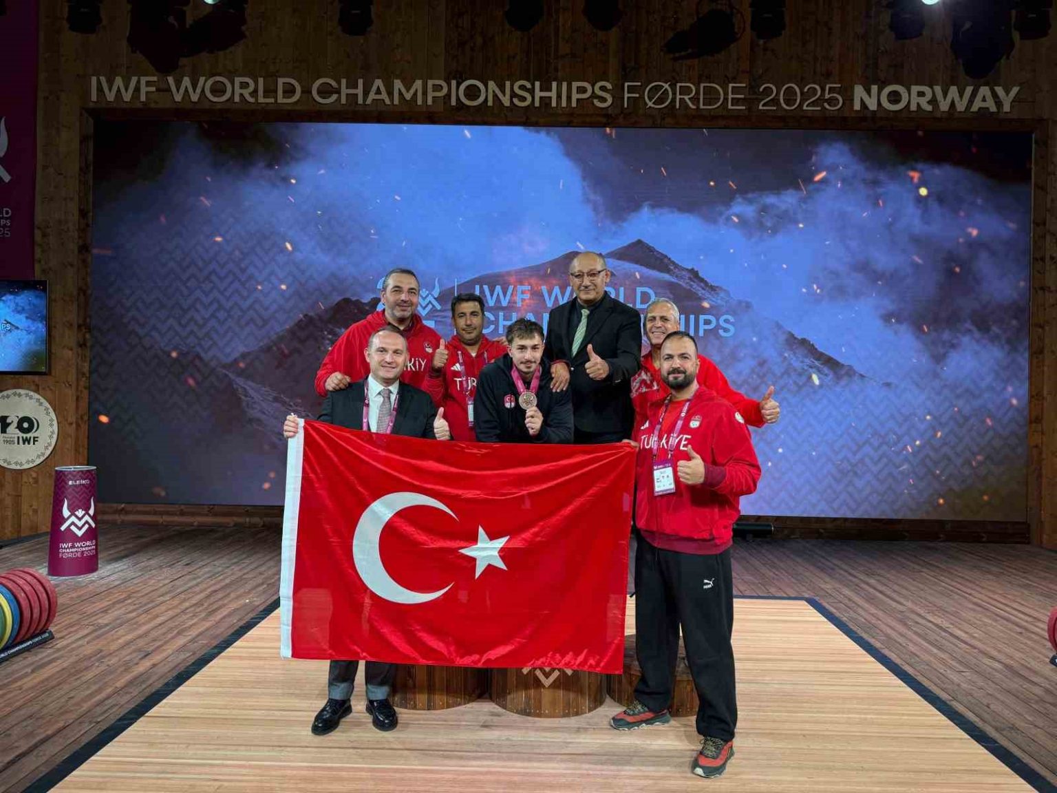 yusuf-fehmi-genc-silkmede-dunya-ucuncusu