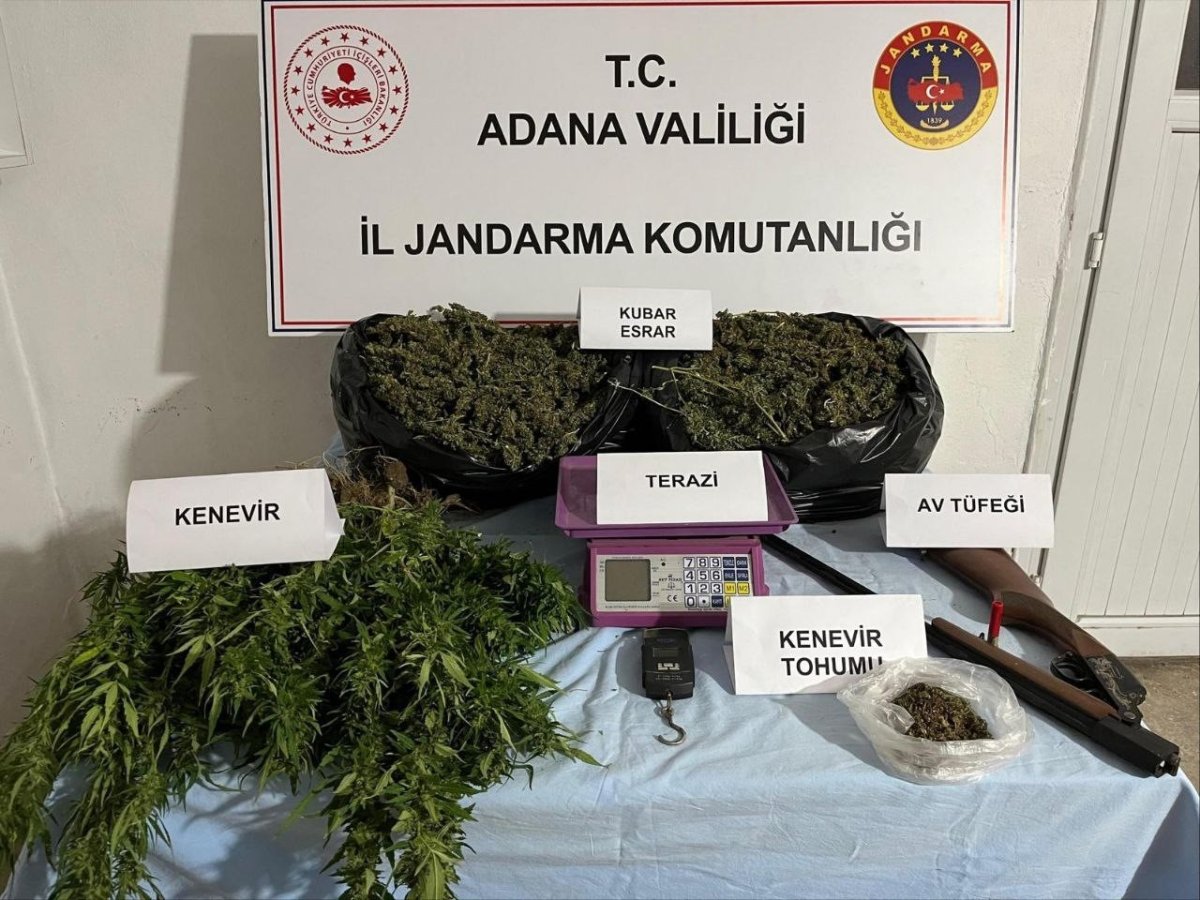 adanada-10-kilodan-fazla-esrar-ele-gecirildi