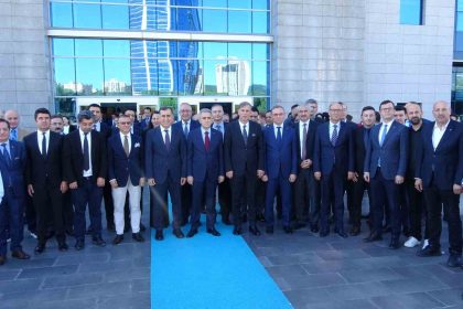 anadolu-adliyesinde-veda-toreni-bassavci-zafer-koc-yargitay-uyeligine-ugurlandi