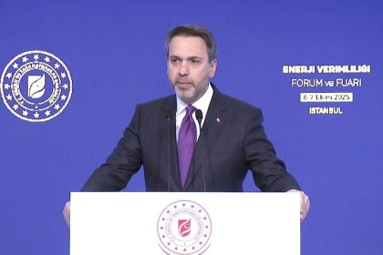 bakan-bayraktar-akkuyu-ile-ulkemizin-70-yillik-ruyasi-gercege-donusuyor