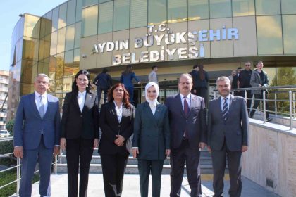 bakan-goktas-aydindaki-hizmetleri-inceledi