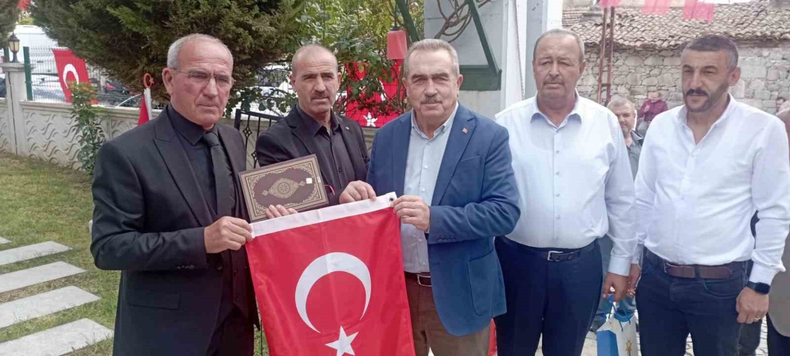 bergamali-sehit-astsubay-omer-yigit-ulus-dualarla-anildi