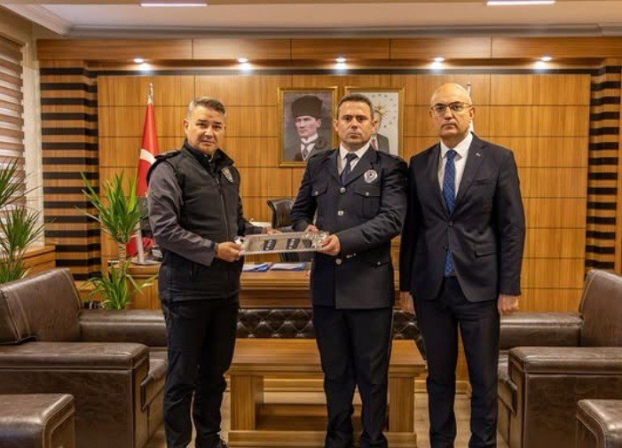 bilecik-il-emniyet-mudurlugunde-terfi-toreni