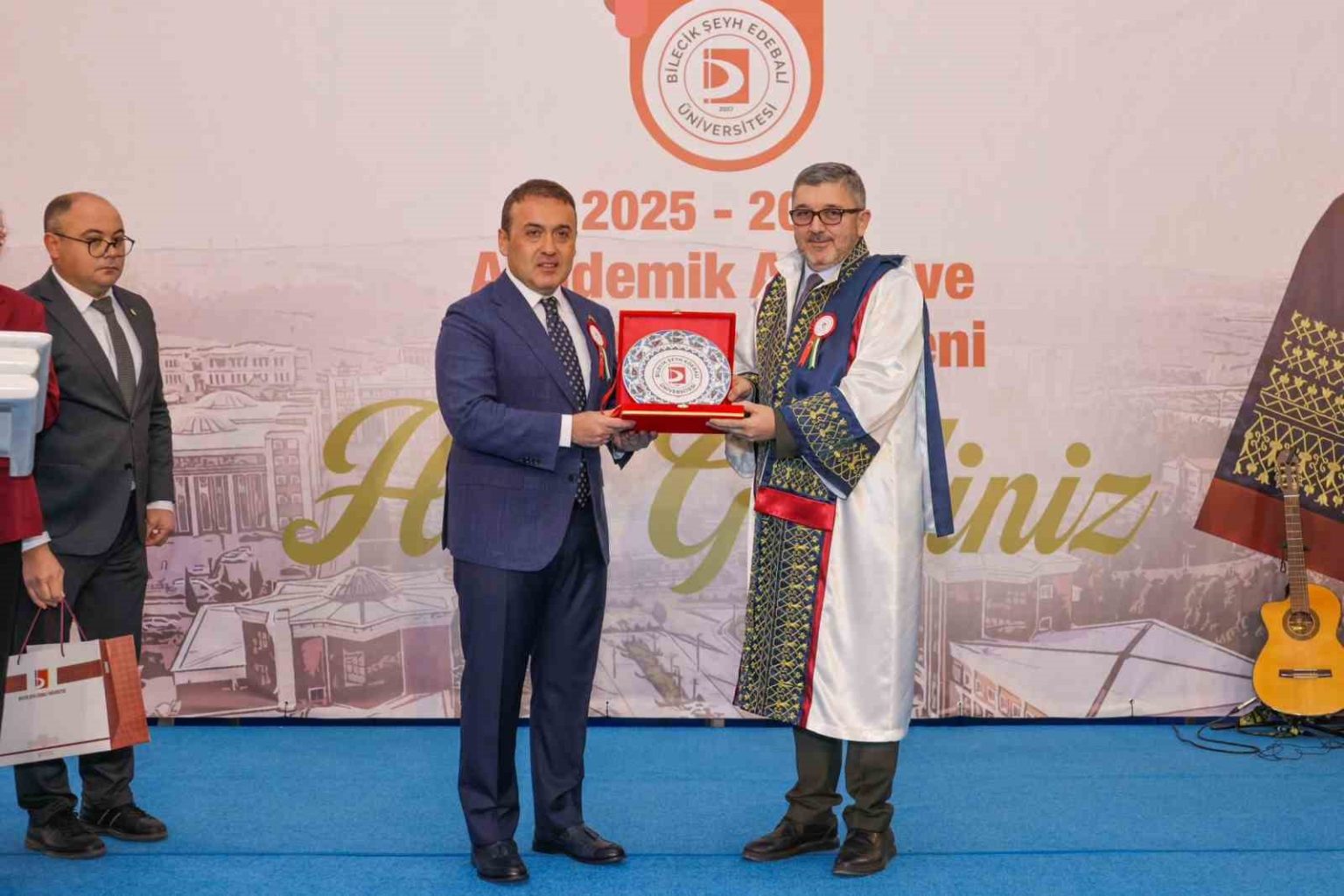 bseude-akademik-yil-acilisi-ve-cubbe-giyme-toreni-duzenlendi