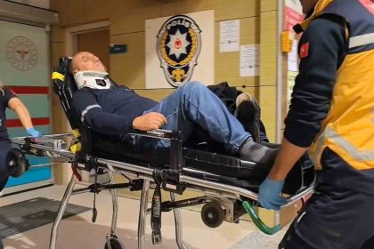 bursada-hafif-ticari-arac-tirla-carpisti-2-yarali