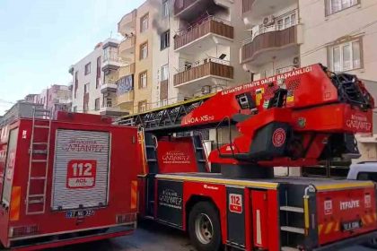 elektrik-kontagi-yangina-neden-oldu-4-kisi-dumandan-etkilendi