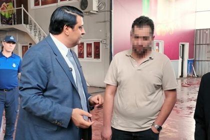 gaziantepte-gida-fabrikasi-denetimlerinde-soke-eden-goruntuler-belediye-baskani-cileden-cikti