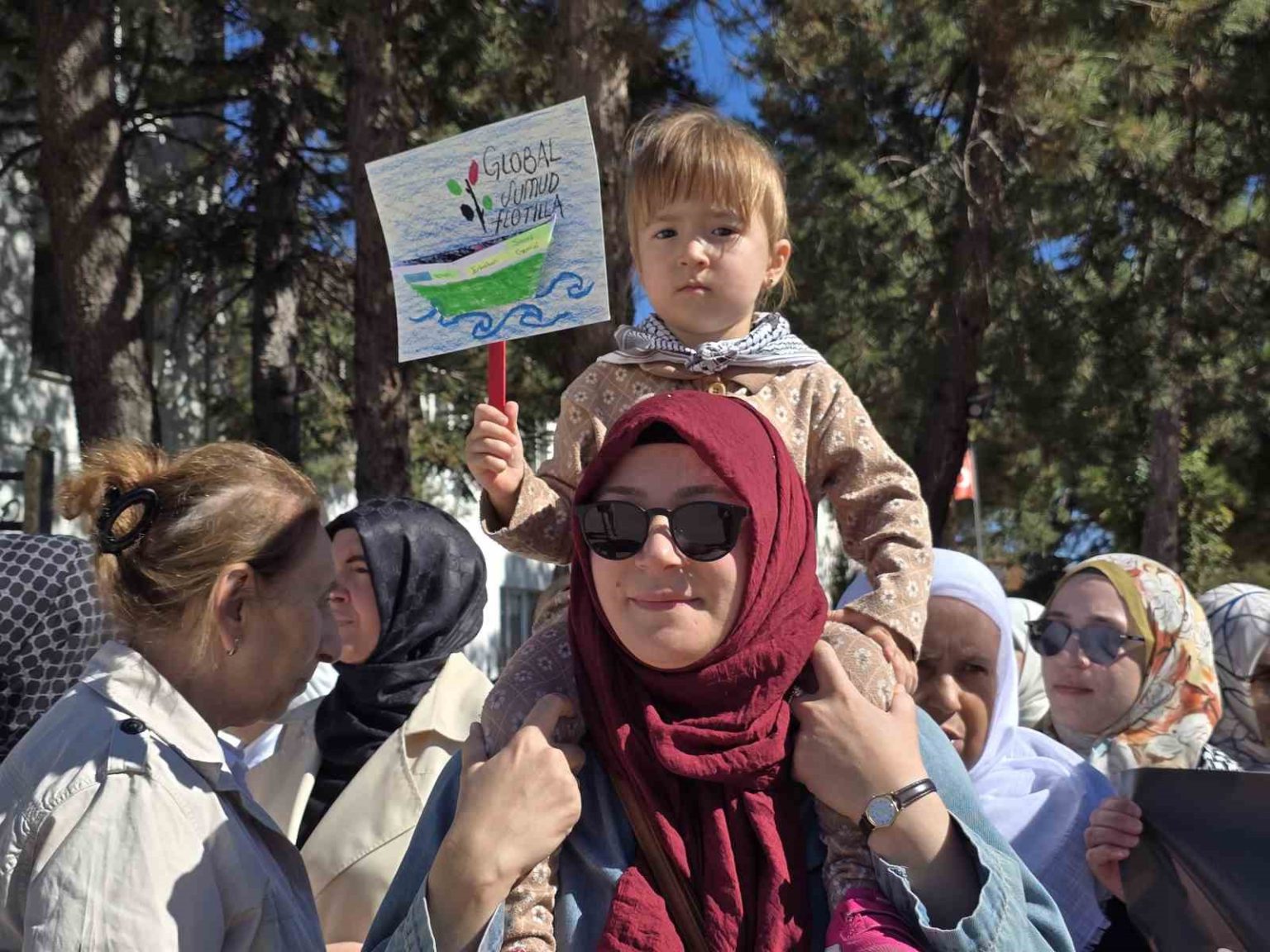 gazzede-yasanan-zulmun-yil-donumunde-sessiz-yuruyusle-israil-protestosu