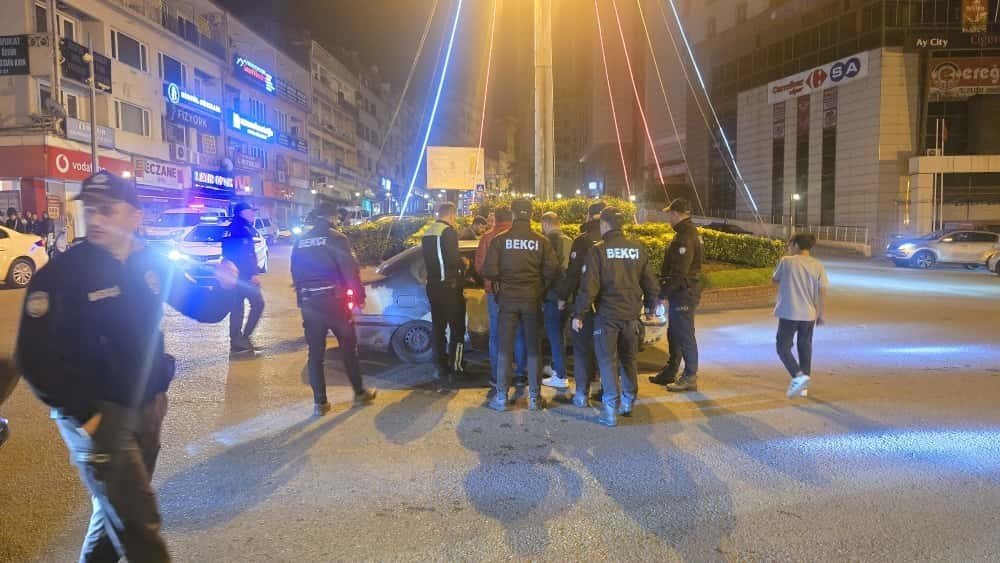 iki-grubun-kavgasinda-4-gozalti