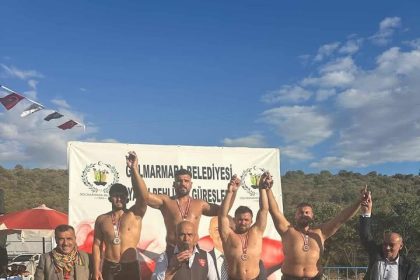 kemer-belediyesi-gurescisinden-kursu-basarisi