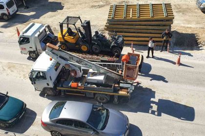 koprude-ariza-yapan-tir-trafigi-felc-etti