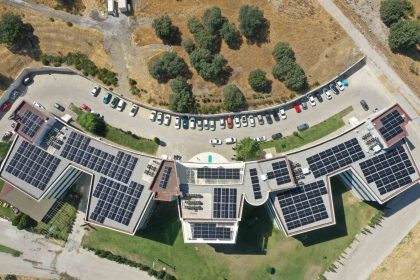 mcbu-kampusu-elektrik-ihtiyacini-enerjisa-ile-gunesten-saglayacak