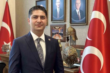 ozdemirden-kayseri-lisesine-istiklal-madalyasi-teklifi