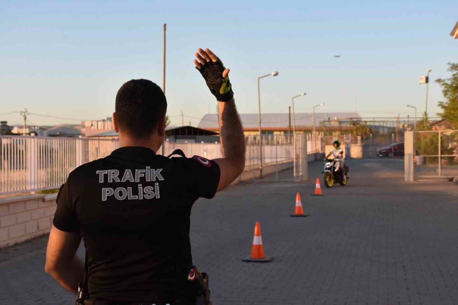 siirtte-motosiklet-kazalarini-onlemeye-yonelik-egitim-duzenlendi