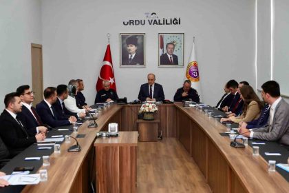 vali-erol-son-bir-yilda-olay-sayilarinda-yuzde-11-azalma-oldu