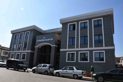 vezirkopru-belediyesi-yeni-hizmet-binasinda