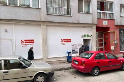zemin-kattaki-eski-fitness-salonunu-camiye-cevirdiler