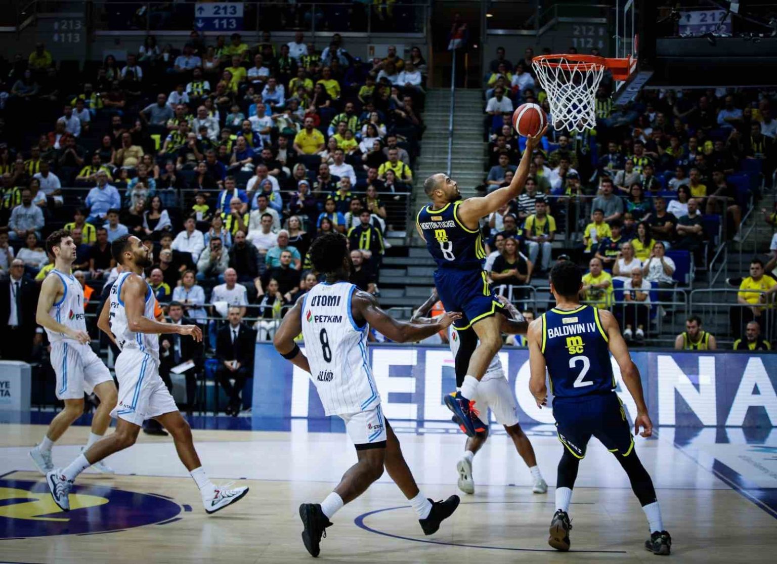 aliaga-petkimspor-ilk-yenilgisini-aldi