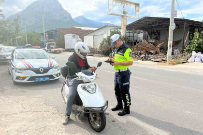 antalyada-jandarmadan-sok-motosiklet-denetimi